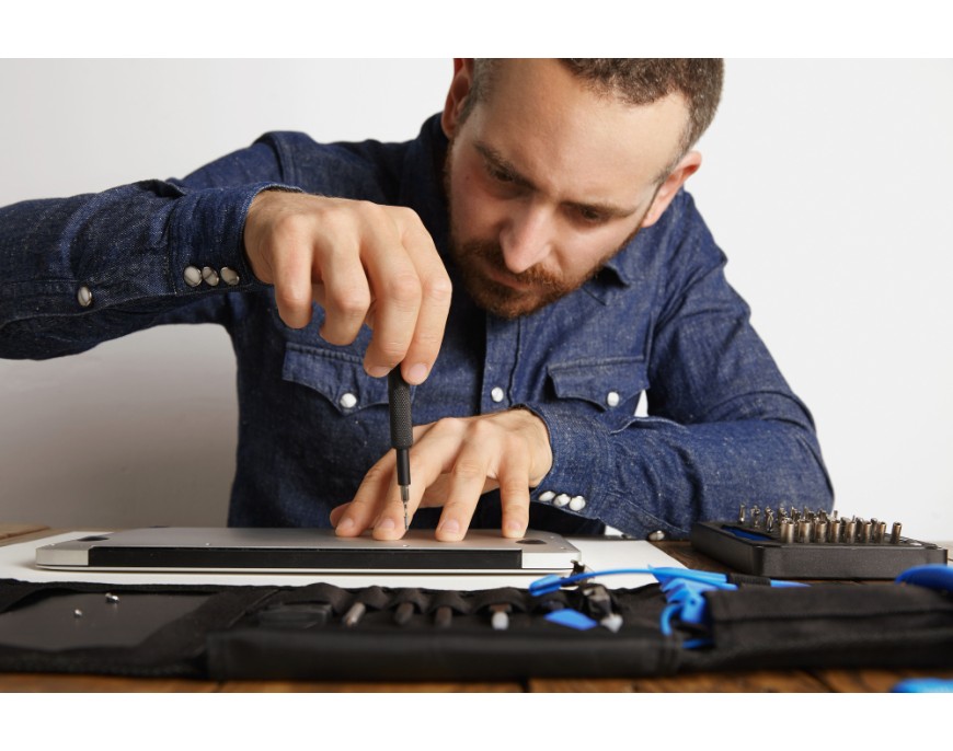 Was ist ein Reflektor im Fernseher und wozu dient er?